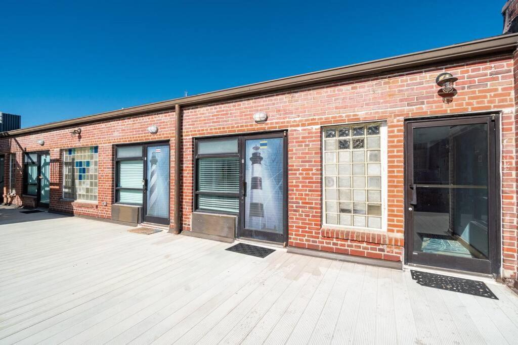 Why Knot Getaway...Rooftop With Waterview! Unit D Beaufort Eksteriør bilde